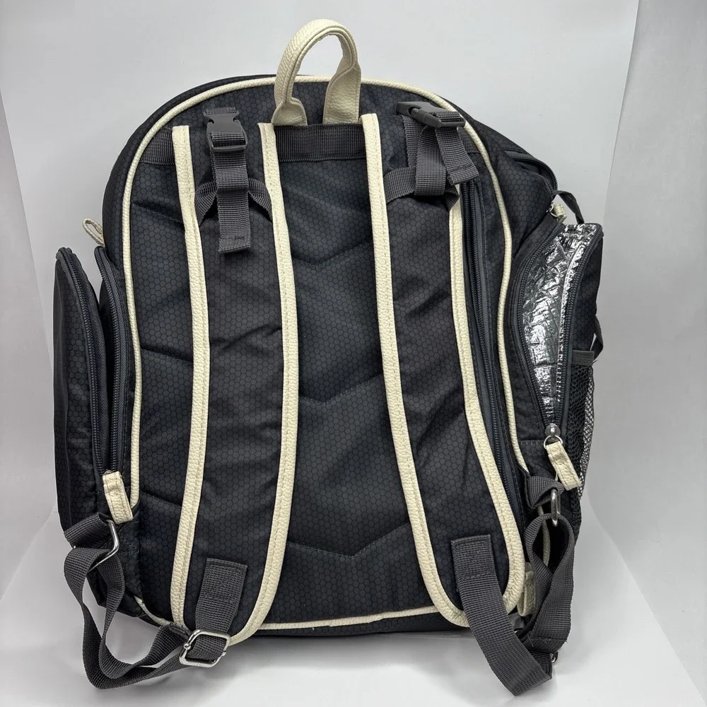 Willow & Woves Back Pack Changing Station Diaper Bag Dark Gray pre- Owned‎